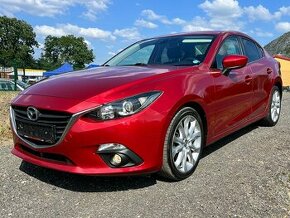 MAZDA 3 2015,2.0i 88KW,110TKM,VÝHŘEV,NAVI,ALU18,SERVIS MAZDA