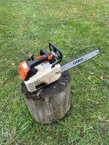 Motorova pila stihl 020t