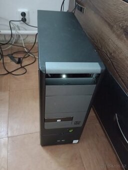 PC i3 3220, RX570, 8GB RAM, SSD+HDD