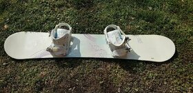 Dámský snowboard K2 s vázáním+boty Westige - 1