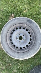 Prodám 15" plechová kola z Audi A4 a podobně R15