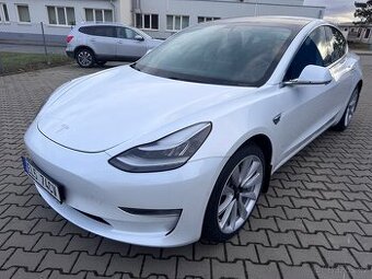 Tesla model 3 Long Range