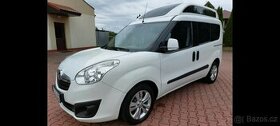 Fiat Doblo JTd TOP MAX klimatronic navigace ALU plošina