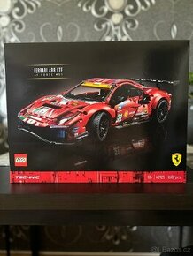 Lego 42125 Ferrari 488 GTE