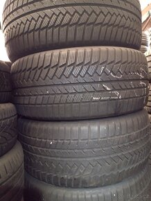 285/45 R21 V XL