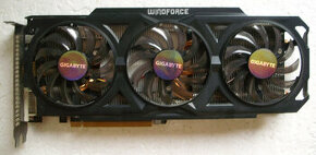 Radeon R9 280X Gigabyte WindForce 3X - 1