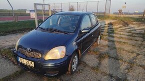 Toyota Yaris 2004