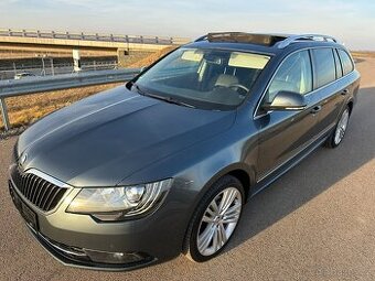 ◼️ŠKODA SUPERB 2 COMBI 2.0TDI 125KW DSG ELEGANCE PANORAMA◼️