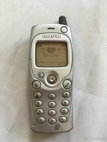 Alcatel OT-501: krásný retro mobil bez foťáku - 1