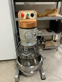 Univerzální kuchyňský robot SP 30 SPAR - 1