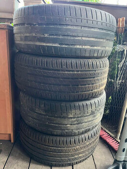 4ks letní pneu 235/45 R18 98Y vzorek 7mm a 3mm