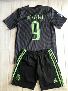 Fotbal. dres Benzema vel. 176