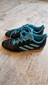 Salovky Adidas Predator velikost 35 1/2