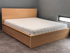 Postel IKEA MALM 180x200 + 4 šuplíku