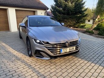 VW ARTEON SHOOTING  R-LINE / 28 786 KM / TOVÁRNÍ ZÁRUKA /