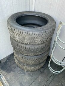 ZIMNÍ PNEU 215/55R17 CONTINENTAL - 1