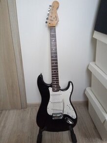 Profesionálně Seřízený Fender Stratocaster Squier