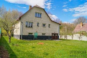 Prodej rodinného domu v obci Tomíkovice