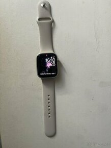 Apple Watch Series 7 45mm hliník - 1