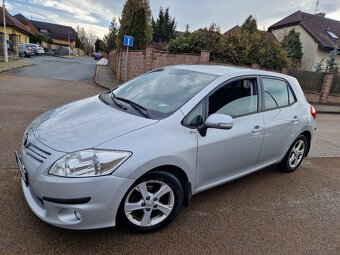 Toyota Auris 1.6 benzin - face lift - AUTOMAT -