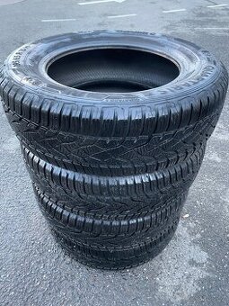 4 ks celoroční pneu Barum 195/65R15