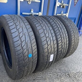 Zimní pneu 215/65 R16 98H Matador 5mm