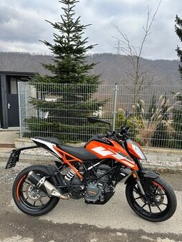 KTM Duke 125