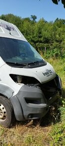 Fiat Ducato bez motoru po nehodě