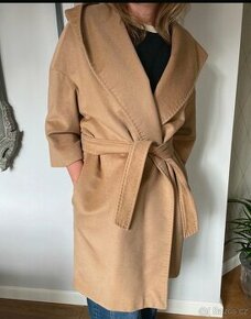 Max mara studio L kabat camel kašmír