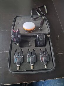 Flajzar Neon TX3 Set 4+1 + lampička WRL1