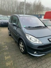 Peugeot 1007 1.4i 8V 54kw