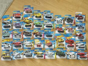 37x modely Hot Wheels