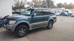 Mitsubishi  Pajero  4x4