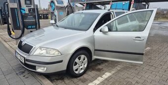 Octavia 2 2.0TDI  103kw bkd - 1