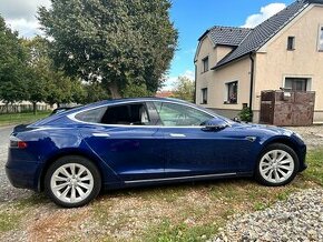 Tesla model S 100D elektromobil