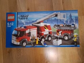 Lego 7239 Hasičský vůz