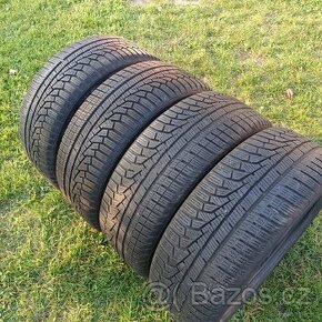 Zimní pneu HANKOOK 205/55/R16" Praha 9