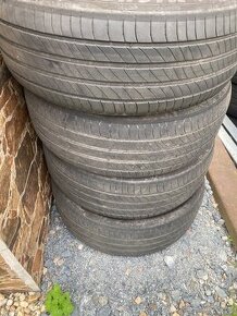 Letní pneu 235/45/R20 Michelin