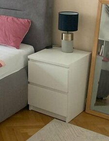 Noční stolky IKEA - Malm