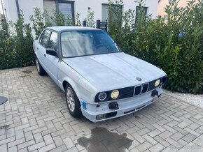 Bmw e30