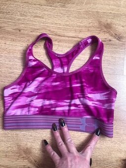 Under armour podprsenka vel s