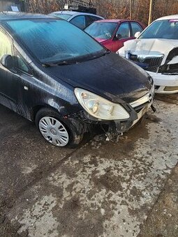 Opel Corsa 1.2 benzin 3 dveř - 1