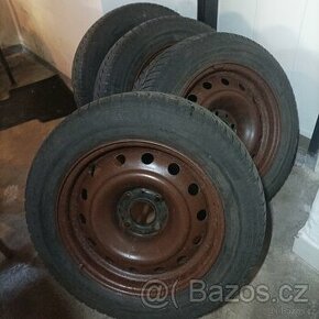 Zimní pneumatiky 185/65 R15

 - 1