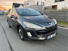 Peugeot 308 1.4 70kW •rok výroby 2010•Najeto 262tis/km•