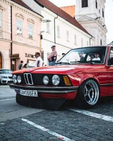 BMW E21 1.6 66KW