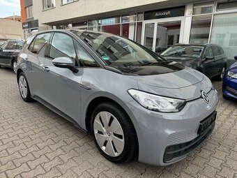 Volkswagen ID.3 Pro 150kW Nez. topení 74tkm ACC Navi LED