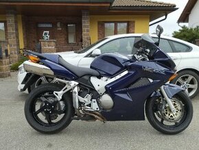 Honda VFR 800 VTEC