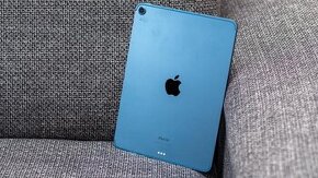 ZÁNOVNÍ+Apple IPAD AIR  4.gen.-2020- 64GB+ Wi-Fi +Sky Blue+