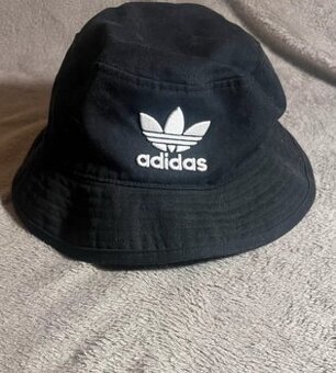 Klobouk Adidas