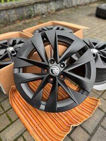 ORIGINÁL Alu Škoda ROTARE R17, 5x112 - TOP